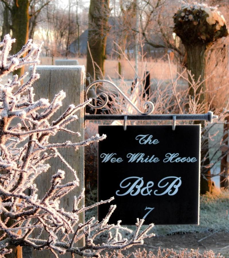 The Wee White Hoose Bed and Breakfast Oosternijkerk Εξωτερικό φωτογραφία